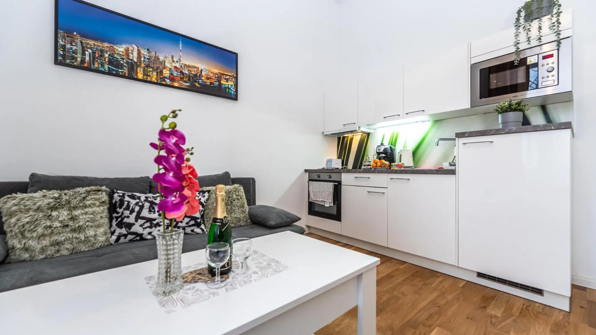 Cozy Apartment In The Heart Of Praha